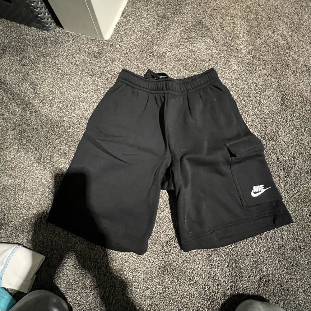 Nike mens cargo shorts black
